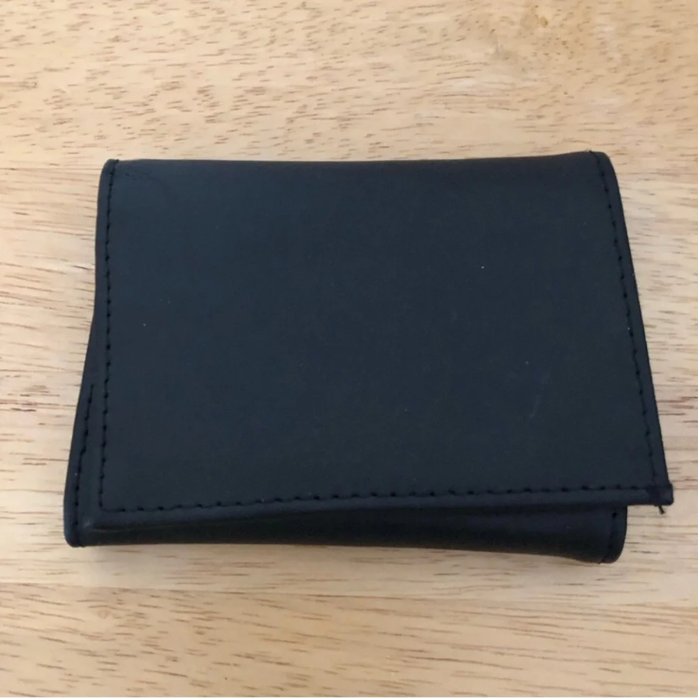 Generic wallet billfold trifold leather card holder black smooth new in box